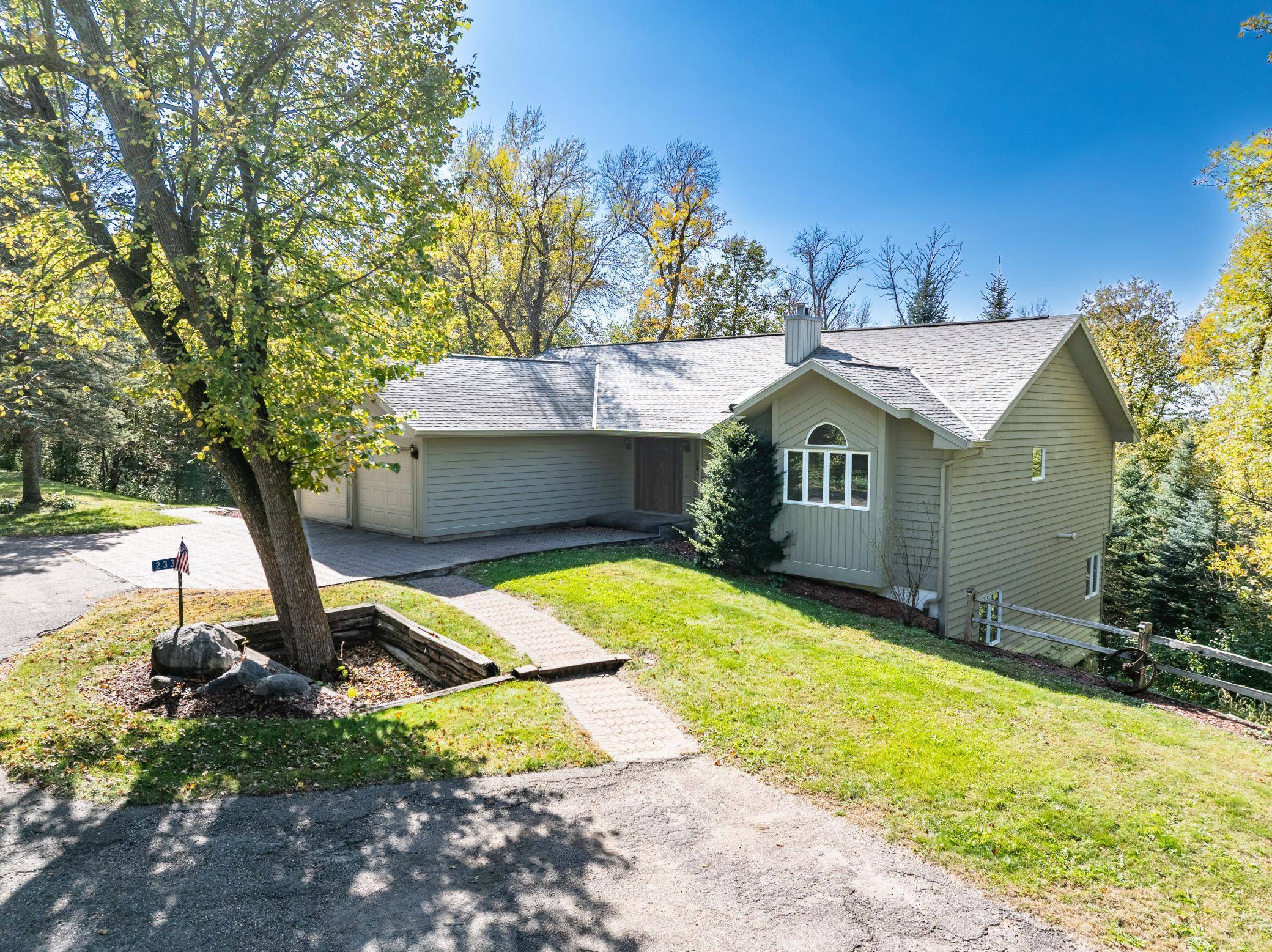 233 Basswood TRL, Glenwood, MN 56334