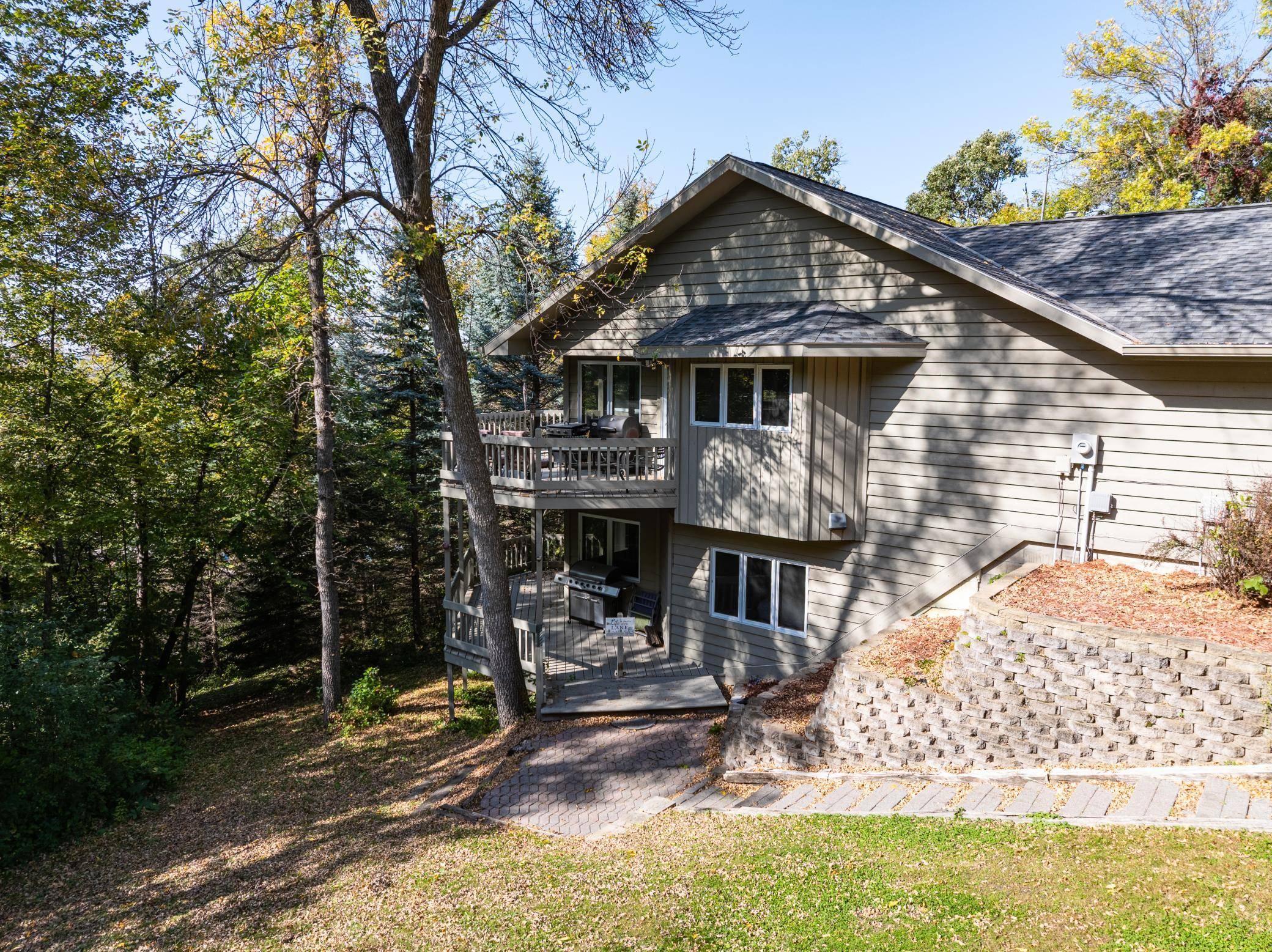 233 Basswood TRL, Glenwood, MN 56334