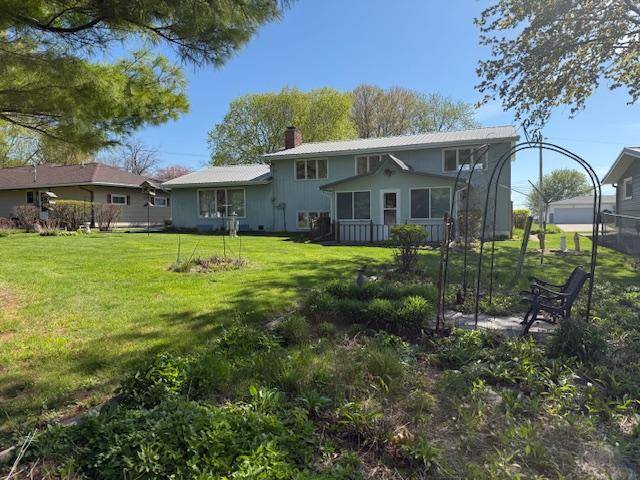 705 Adams ST, Armstrong, IA 50514