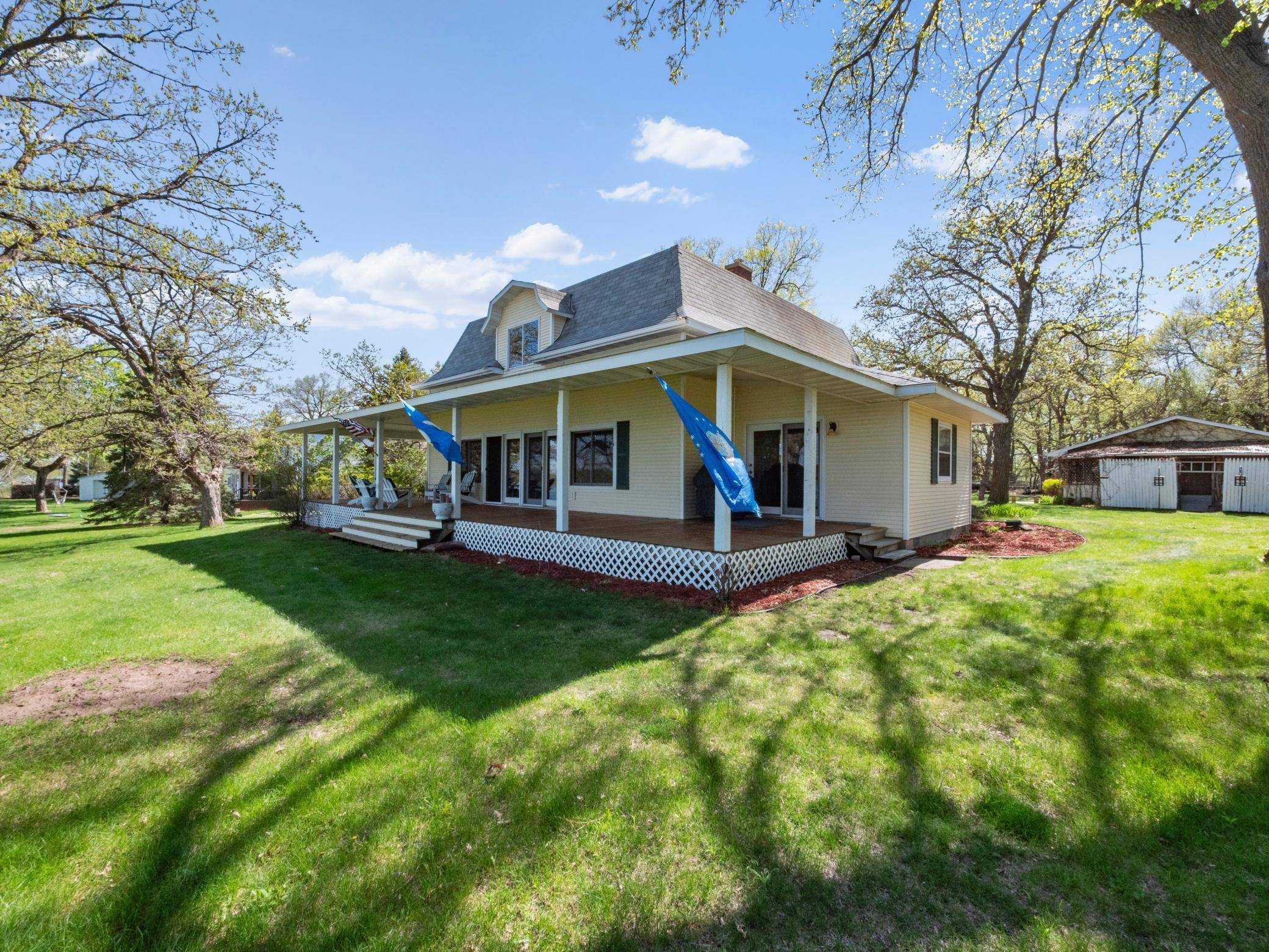 1007 Van Dyke RD NW, Alexandria, MN 56308
