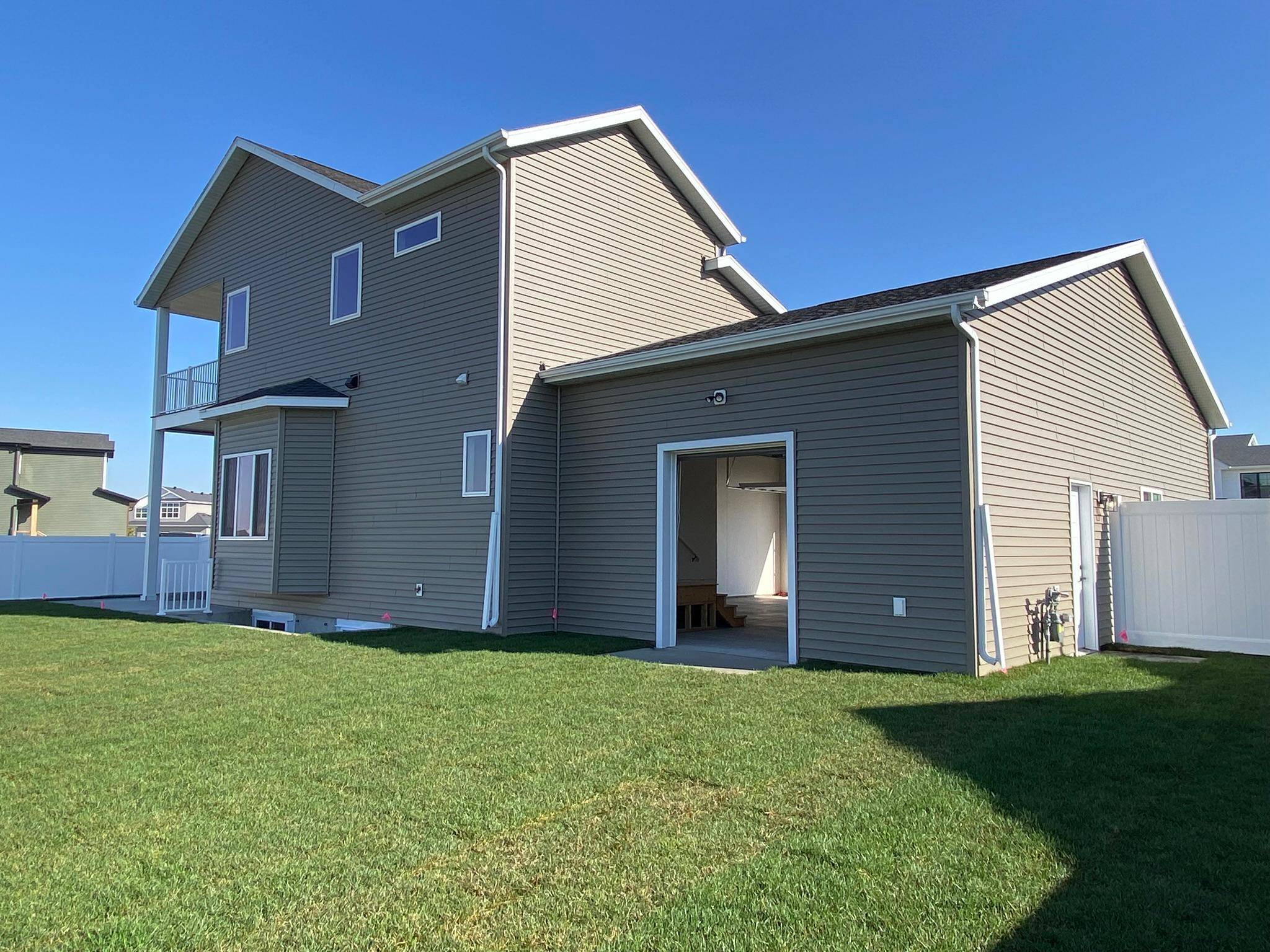 110 19th ST NE, Barnesville, MN 56514