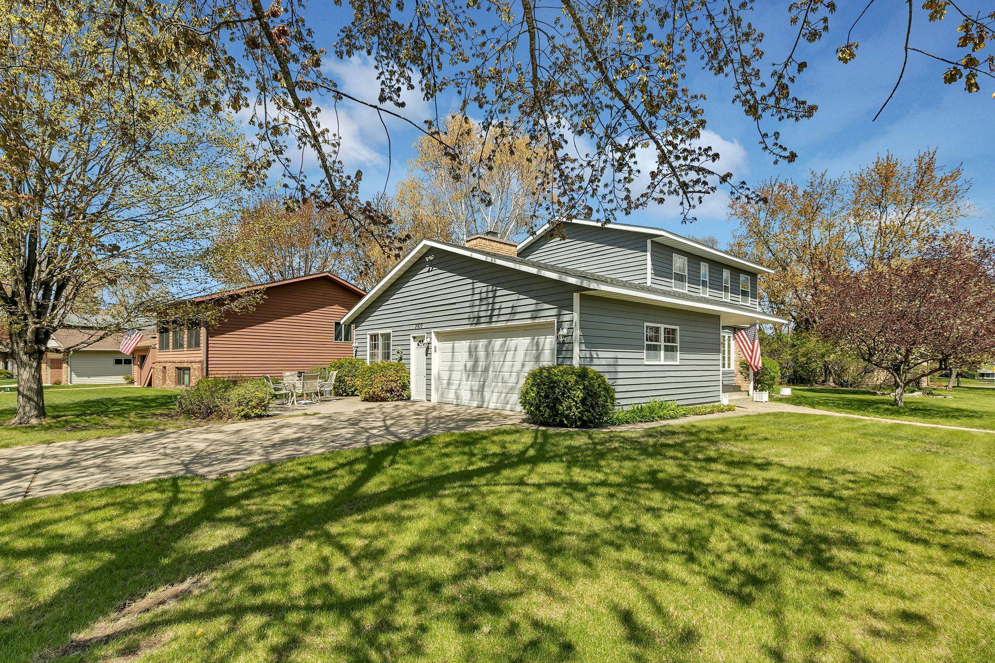 2973 Aurora LN, Saint Cloud, MN 56303