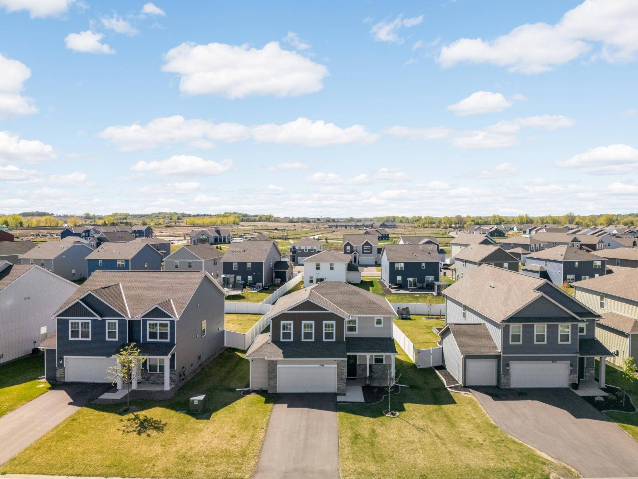 4894 171st ST W, Lakeville, MN 55044