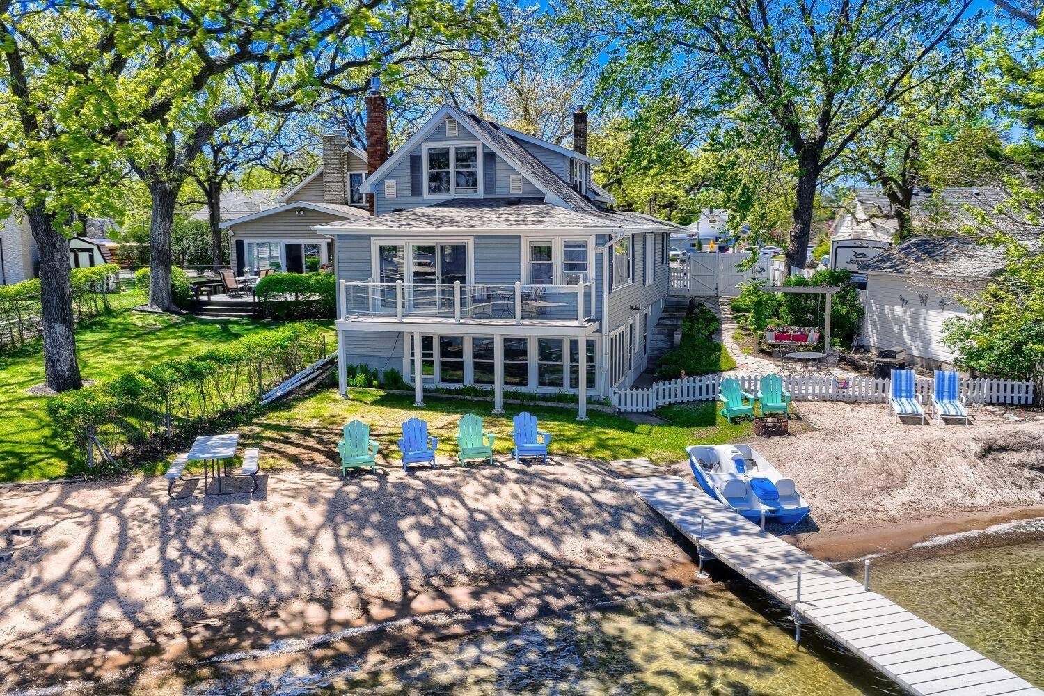 319 Lake ST S, Forest Lake, MN 55025