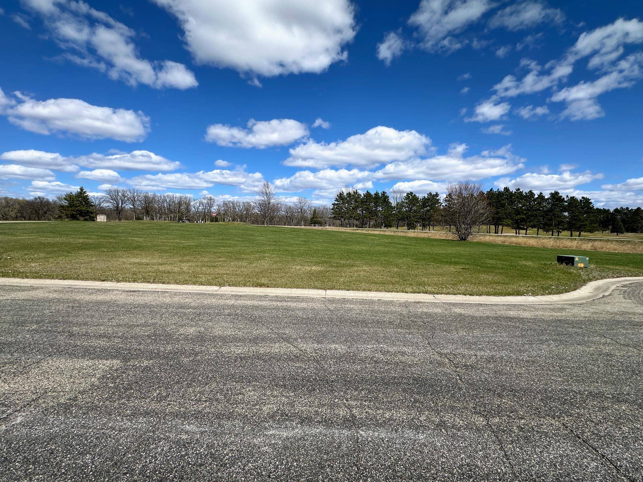 996 Links WAY N, Perham, MN 56573