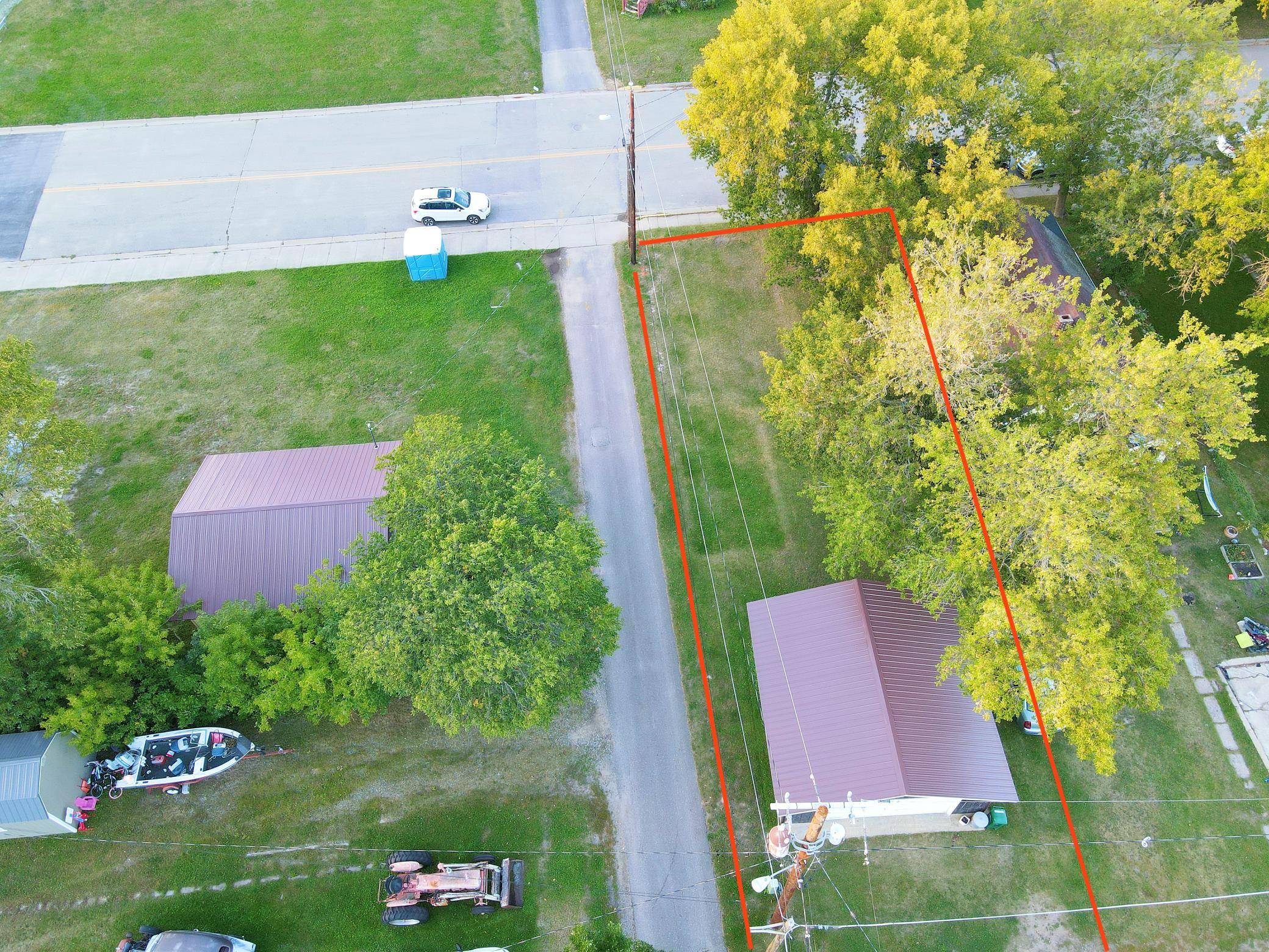 221 2nd AVE, Calumet, MN 55716