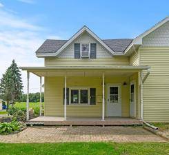 5095 Harff RD, Loretto, MN 55357