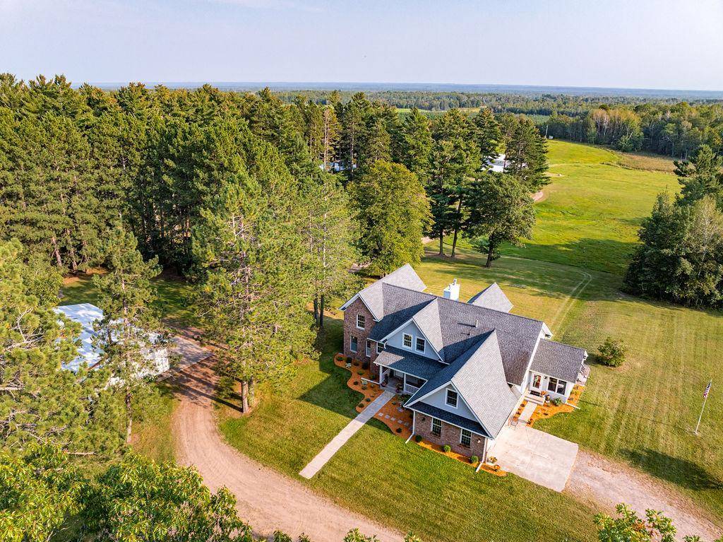 3168 Pioneer RD, Barnum, MN 55707