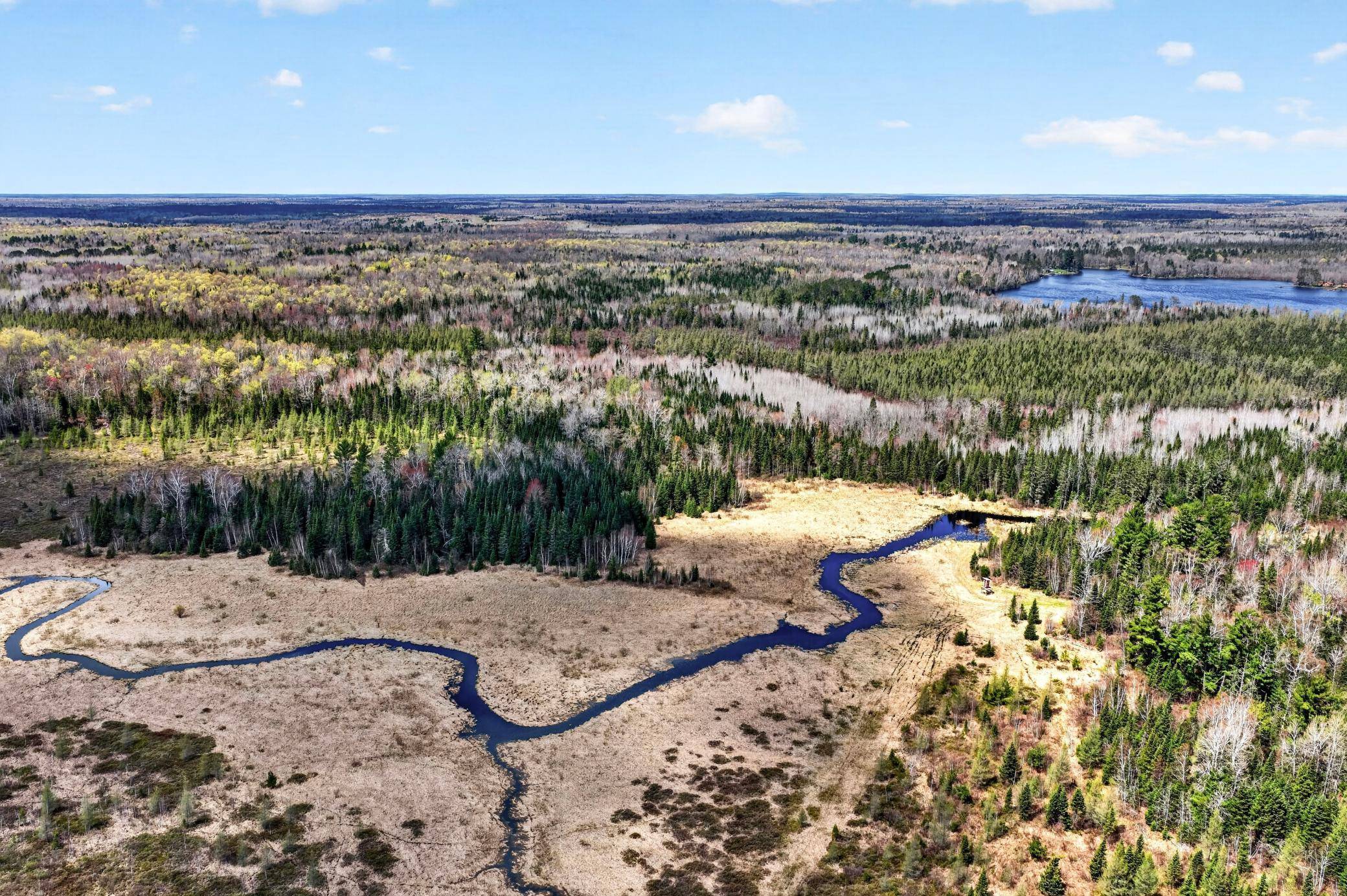 8225 N Blaisdell Lake, Winter, WI 54896