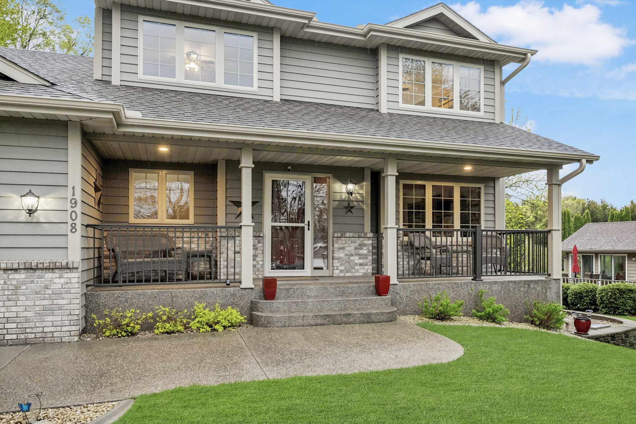 1908 Prairie Hill RD, Saint Cloud, MN 56301
