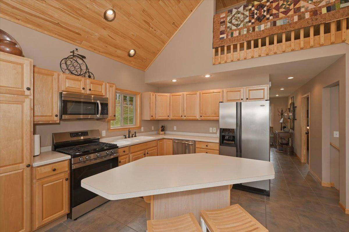W7549 Tishimingo TRL, Minong, WI 54859