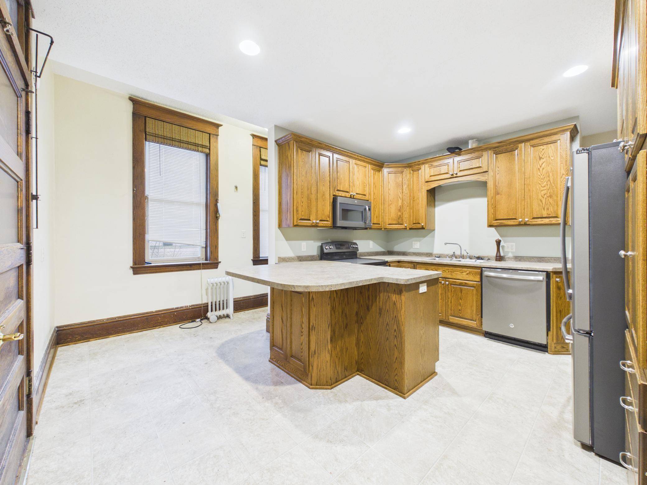 402 Second Street SE, Melrose, MN 56352