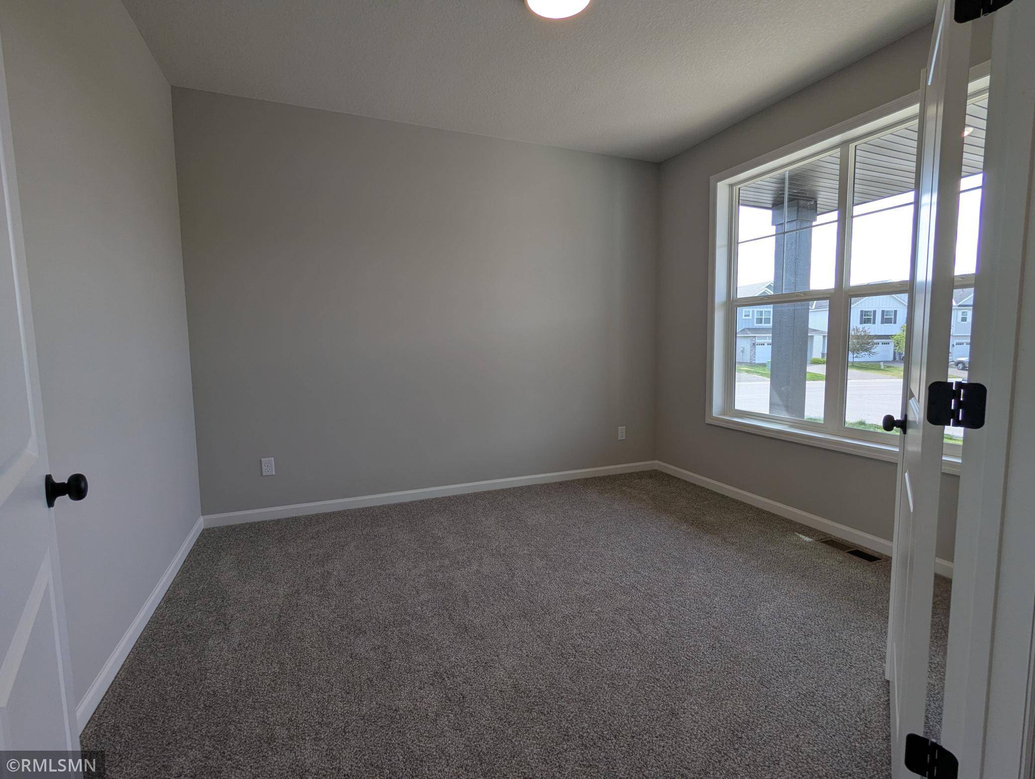 2702 Jacamar AVE NE, Saint Michael, MN 55376