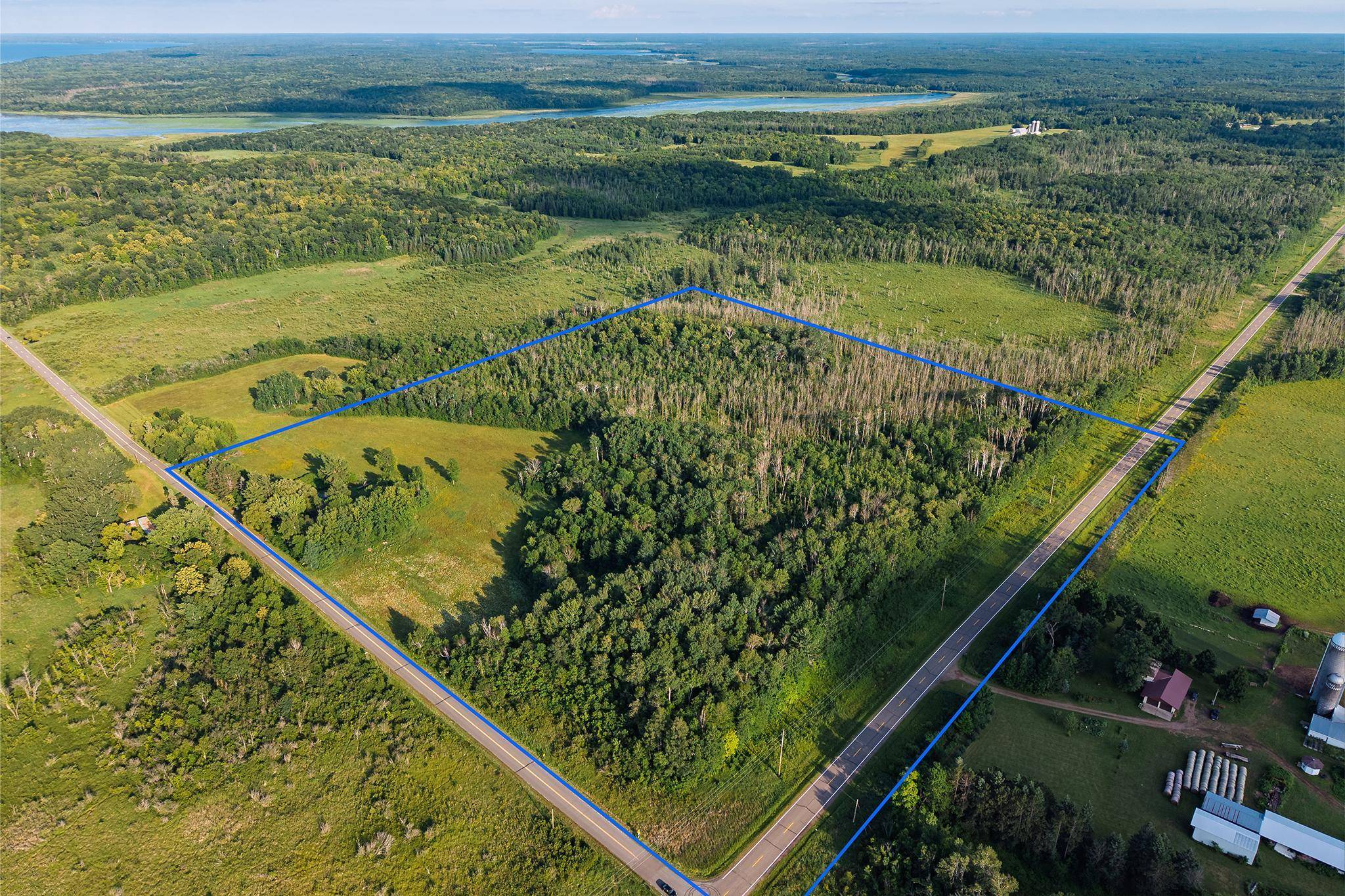 18467 Vineland RD, Onamia, MN 56359