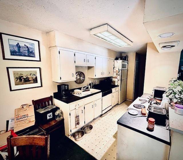 6843 YORK N, Brooklyn Center, MN 55429