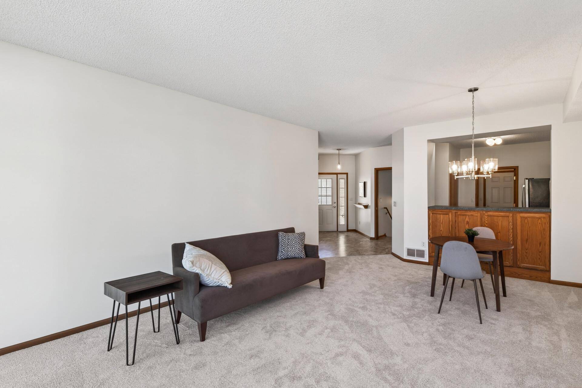 2162 Water Lilly LN #1002, Eagan, MN 55122