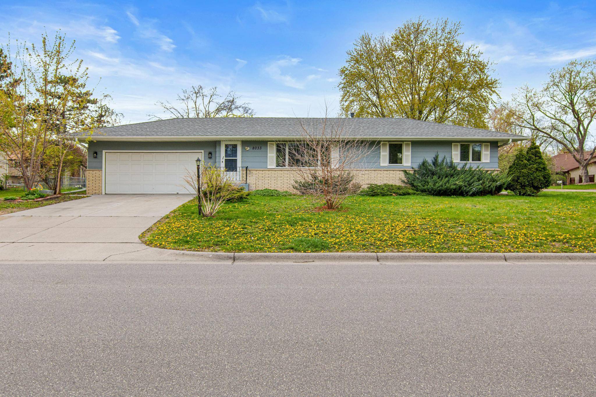 8033 Georgia AVE N, Brooklyn Park, MN 55445