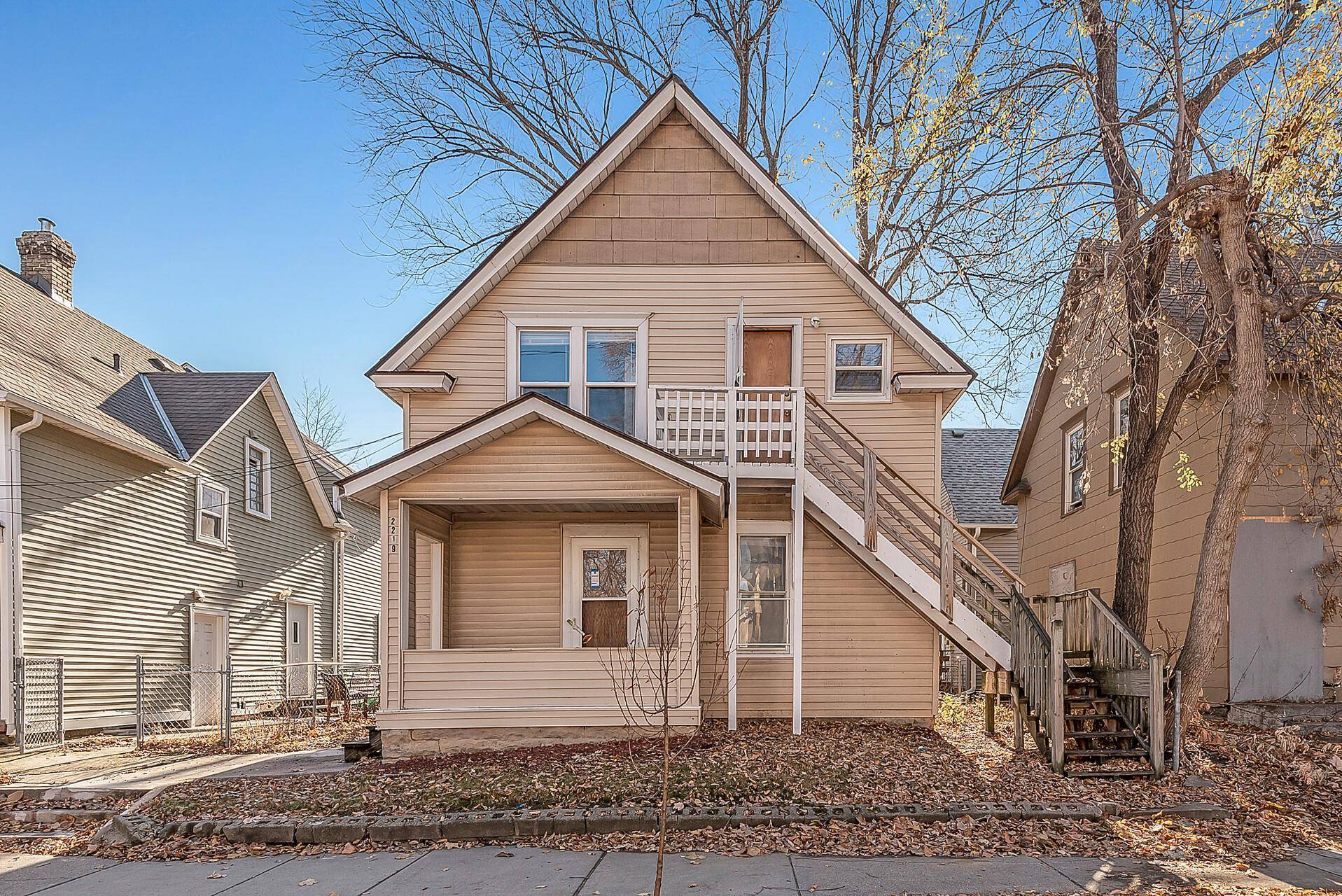 2219 29th AVE N, Minneapolis, MN 55411