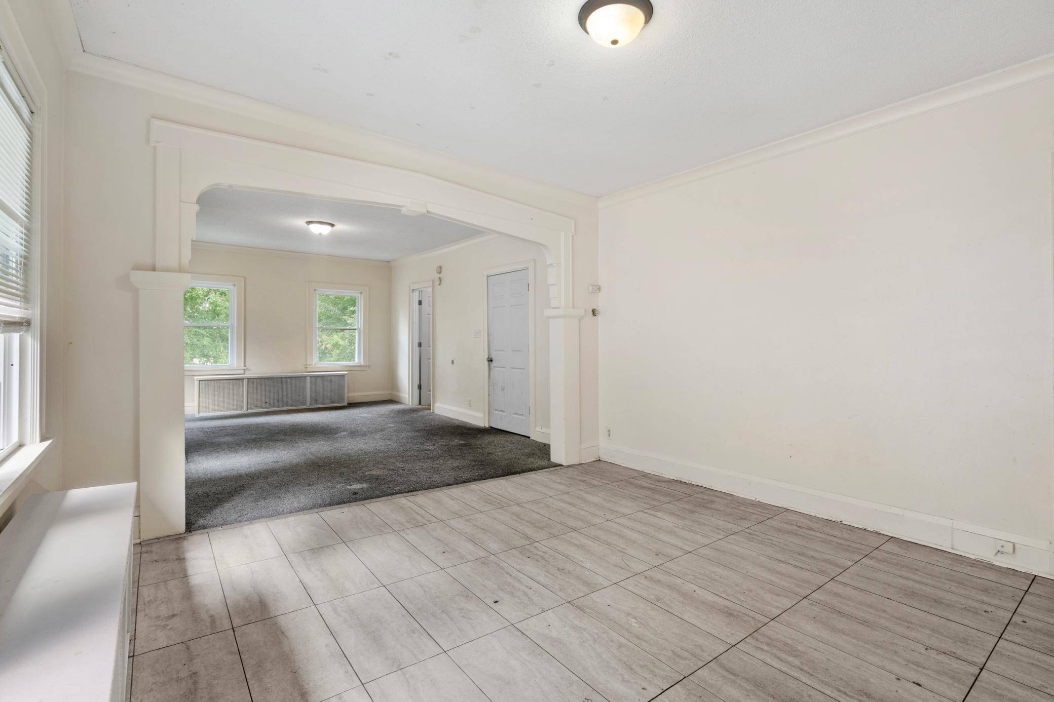 918 Queen AVE N, Minneapolis, MN 55411