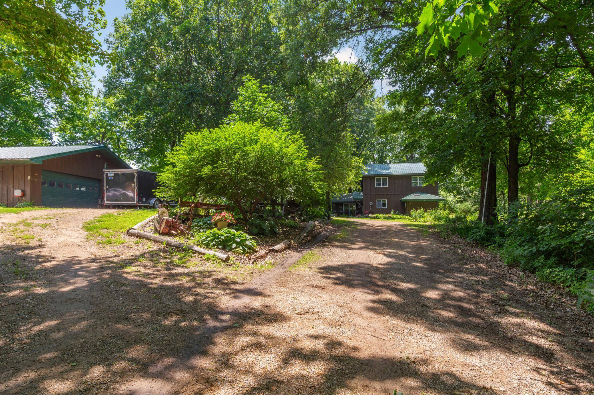 6200 French Lake TRL, Faribault, MN 55021