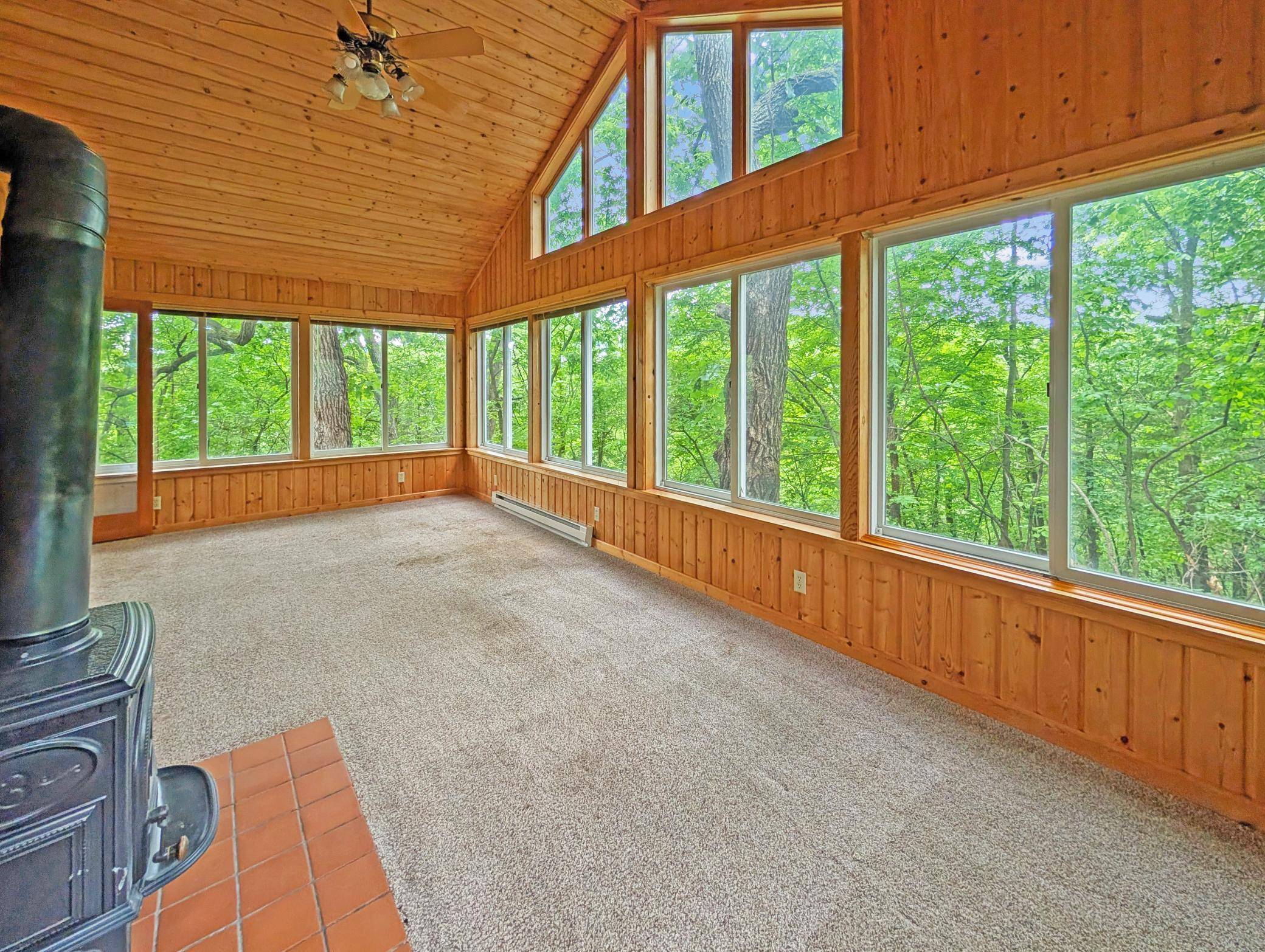 16220 Hayes AVE, Carver, MN 55315