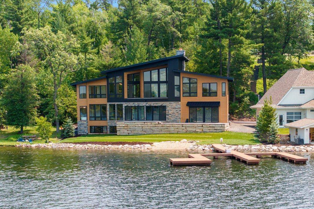 11245 E Steamboat Bay DR, East Gull Lake, MN 56401