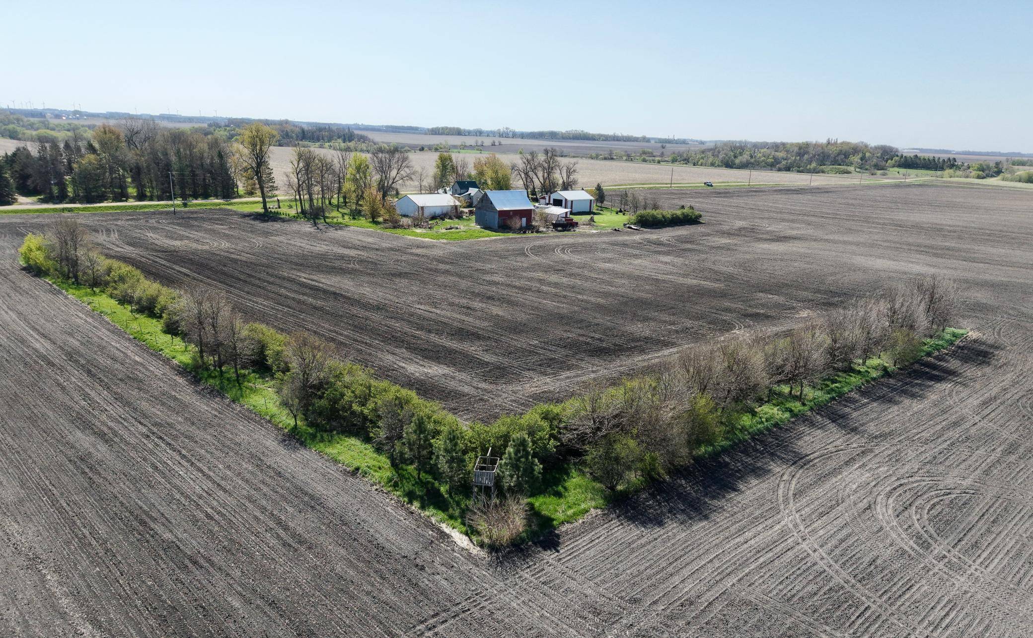 27707 330th AVE, Westbrook, MN 56183