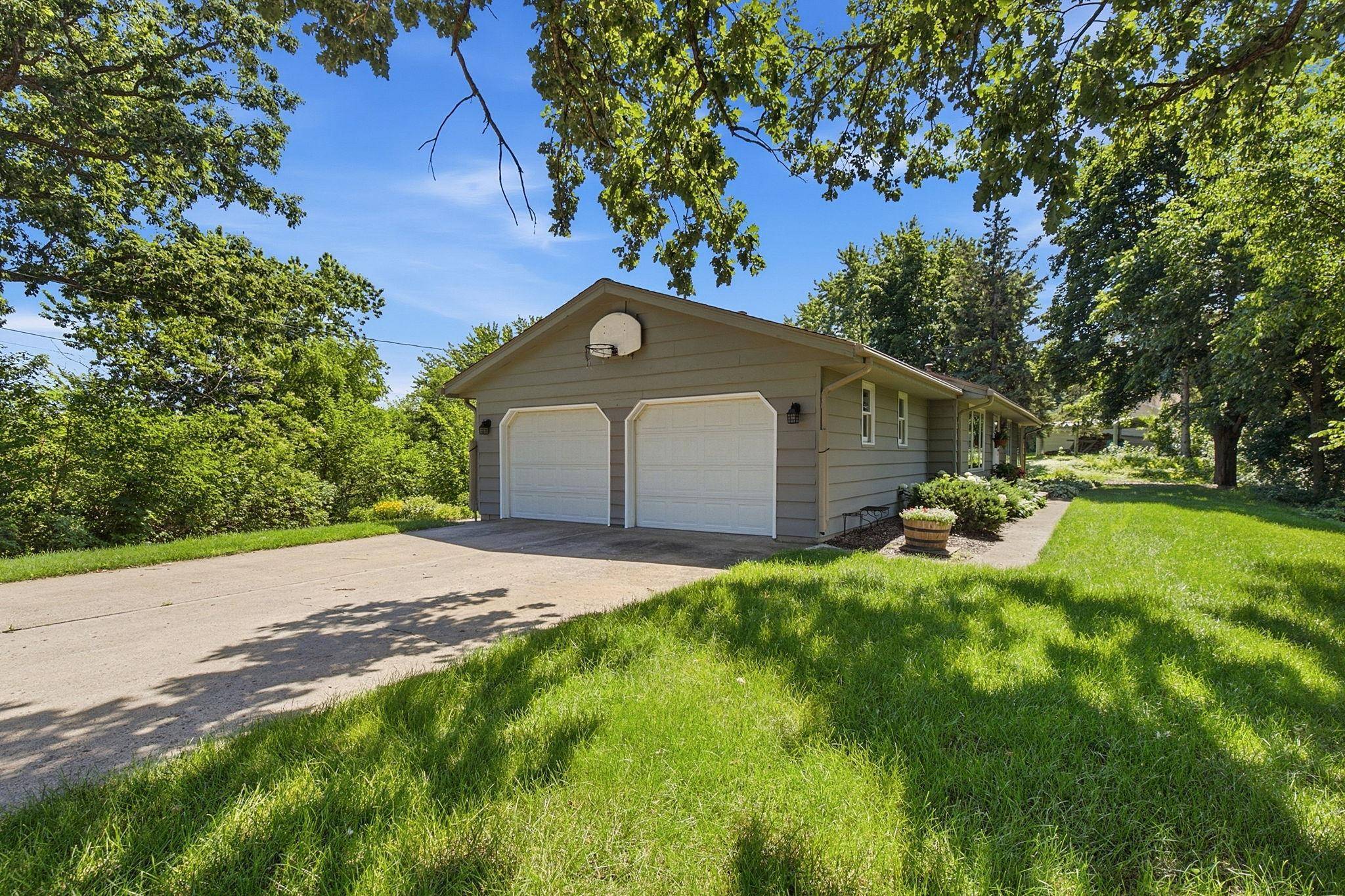 11516 172nd ST W, Lakeville, MN 55044