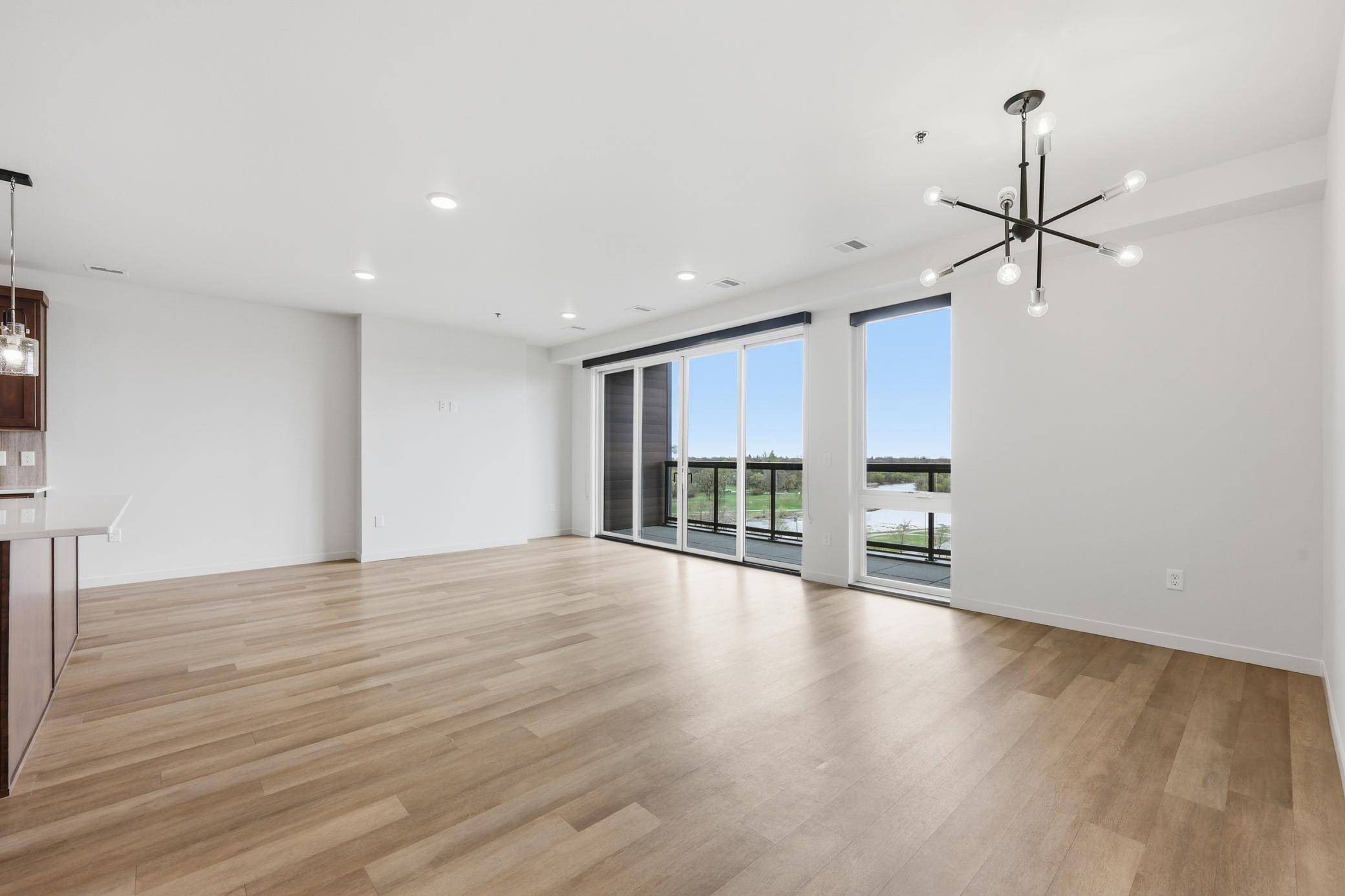 300 Main AVE #604, Fargo, ND 58103