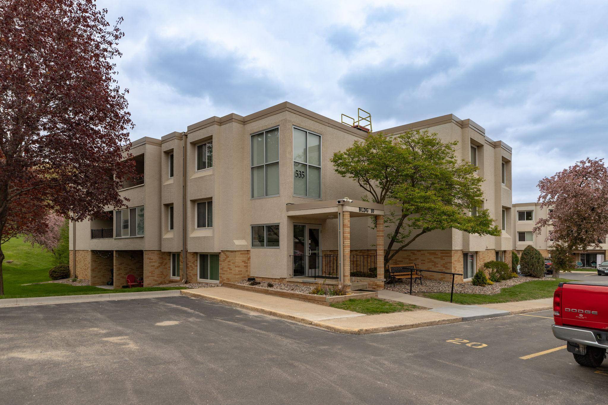 535 19th ST NW #37, Rochester, MN 55901