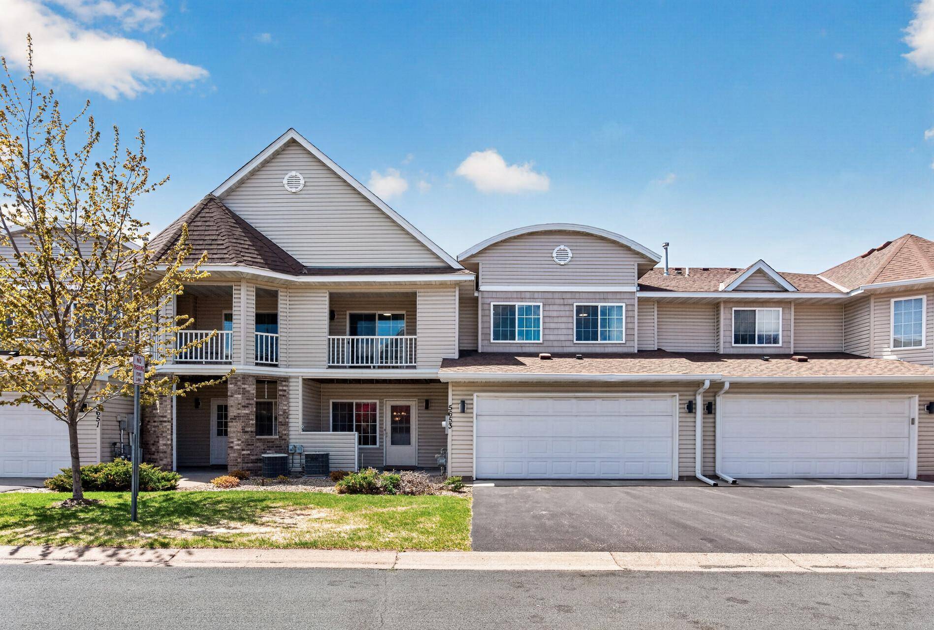 5653 100th LN N, Brooklyn Park, MN 55443