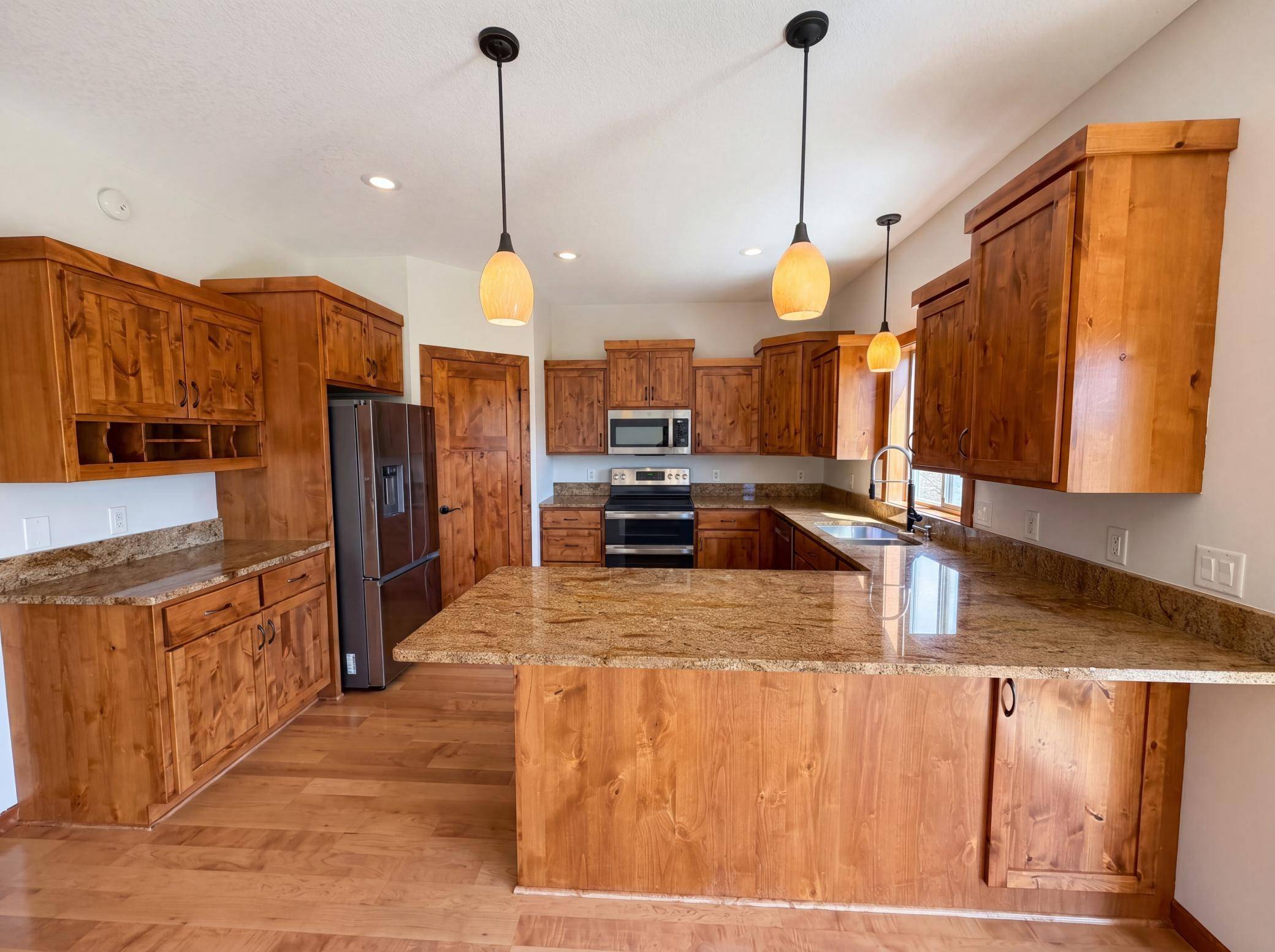 3072 Nottingham RD S, Saint Cloud, MN 56301
