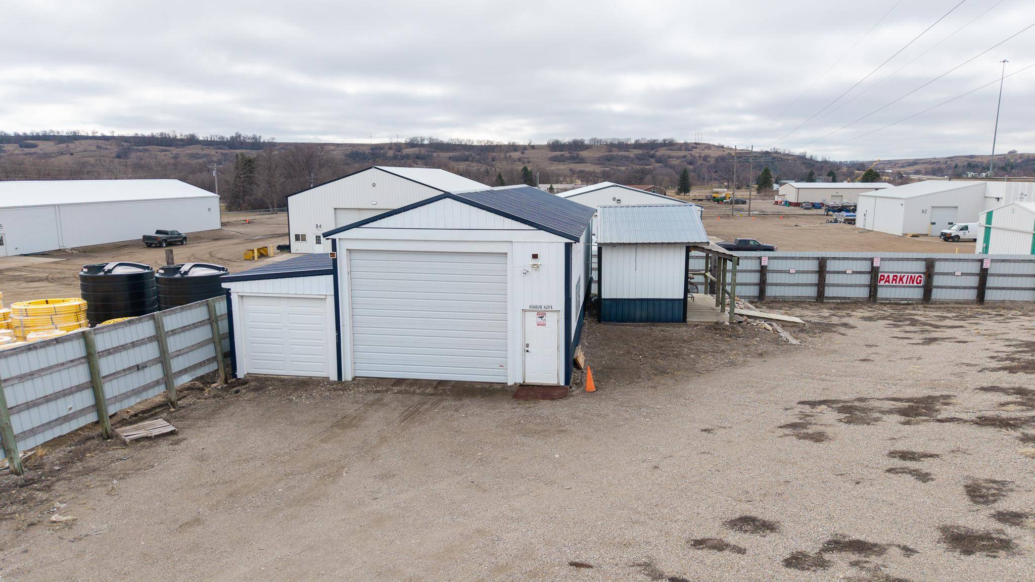 889 SW 14th ST, Valley City, ND 58072