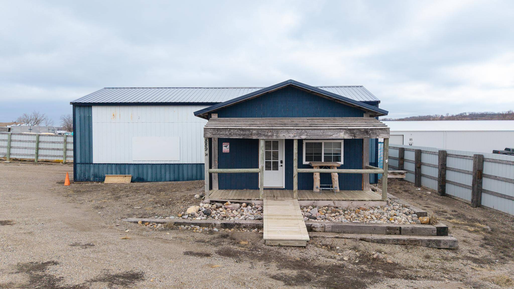 889 SW 14th ST, Valley City, ND 58072