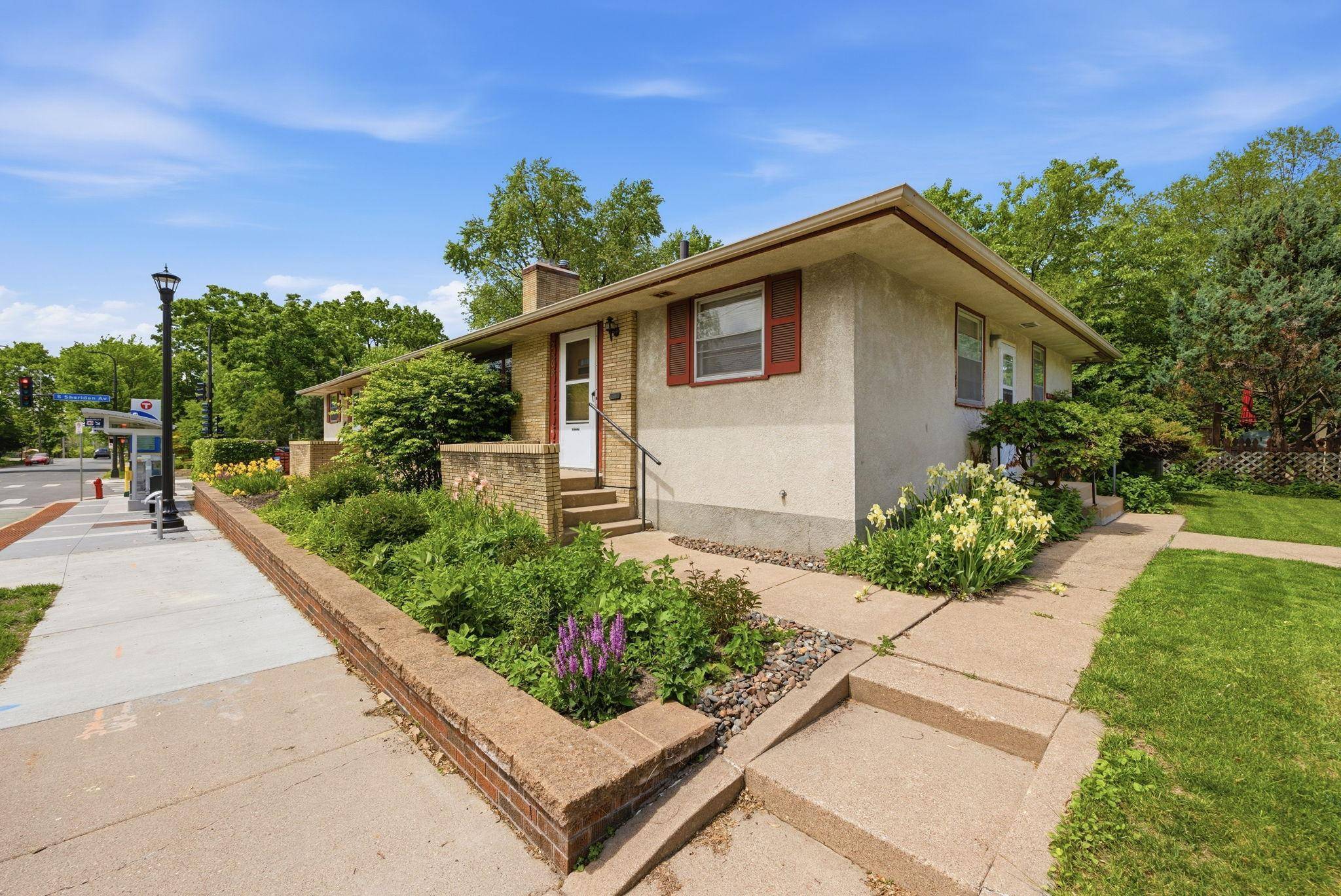 2508 W 39th ST, Minneapolis, MN 55410