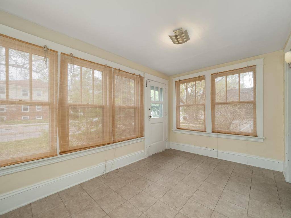 4353 Bryant AVE S, Minneapolis, MN 55409