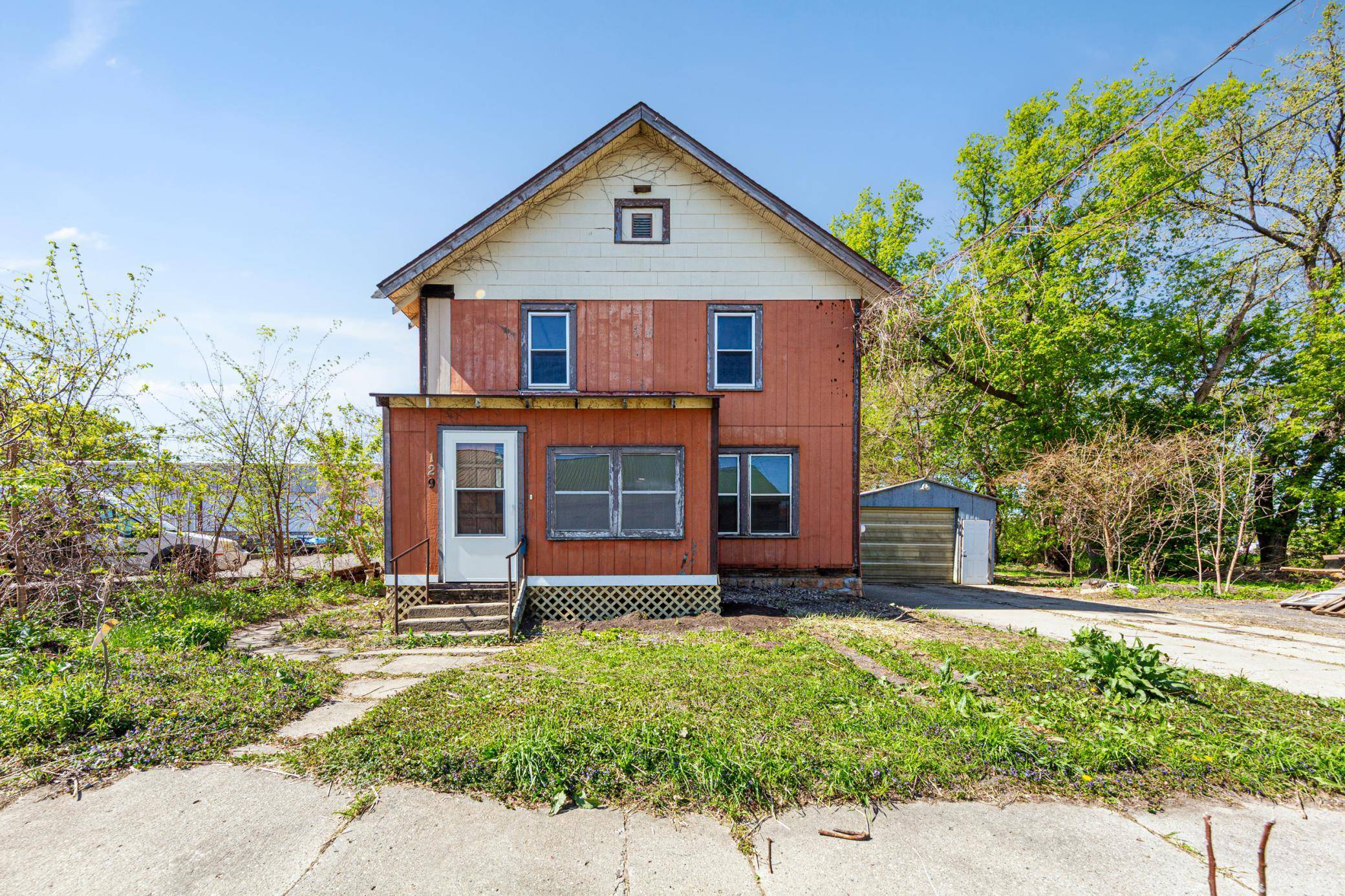 129 W Ruth ST, Mankato, MN 56001