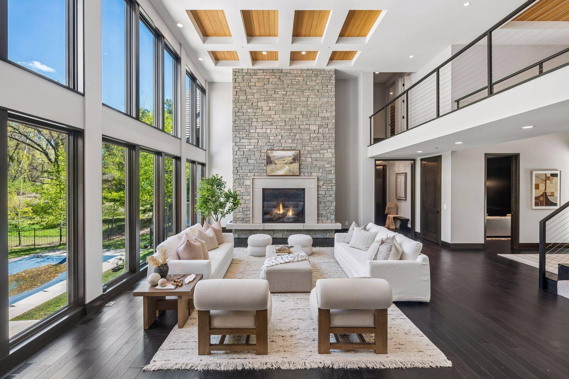 2201 Isengard ST, Minnetonka, MN 55305