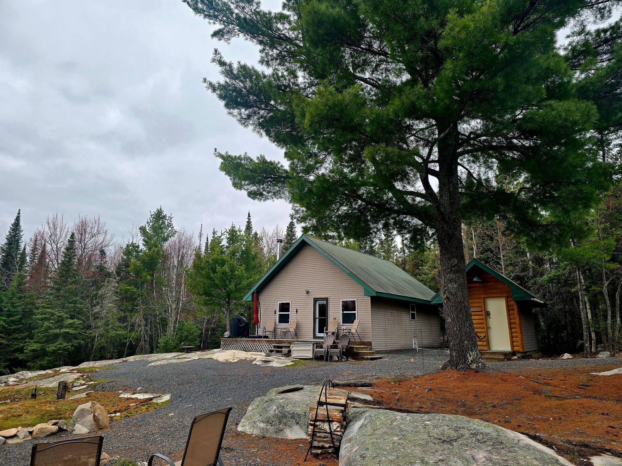 9464 Highway 53, Kabetogama, MN 56669