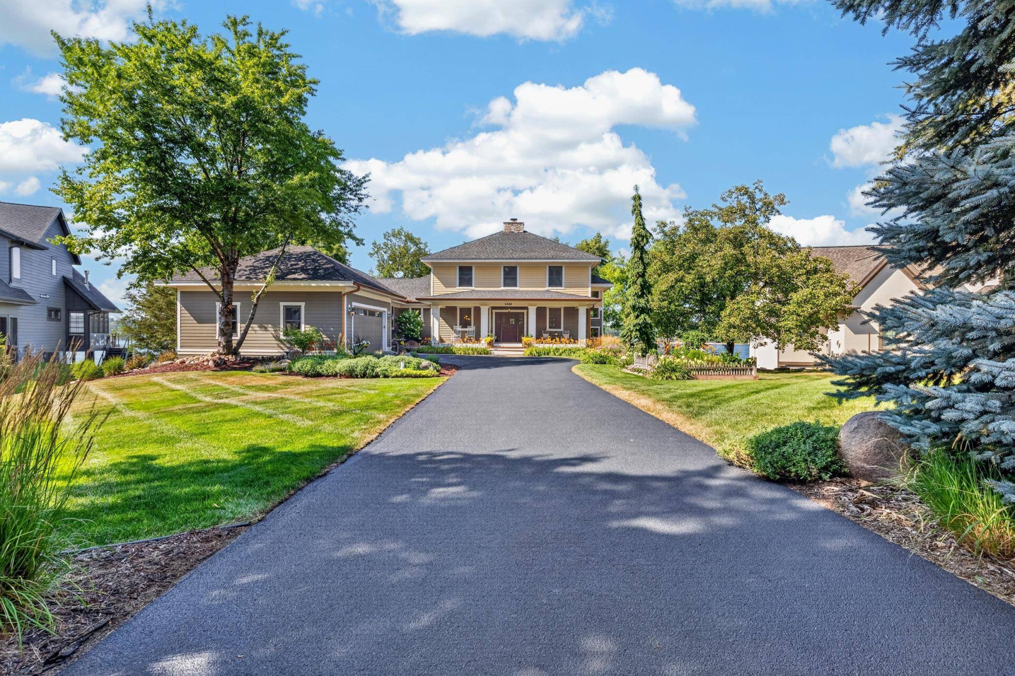 5488 Fairlawn Shores TRL SE, Prior Lake, MN 55372