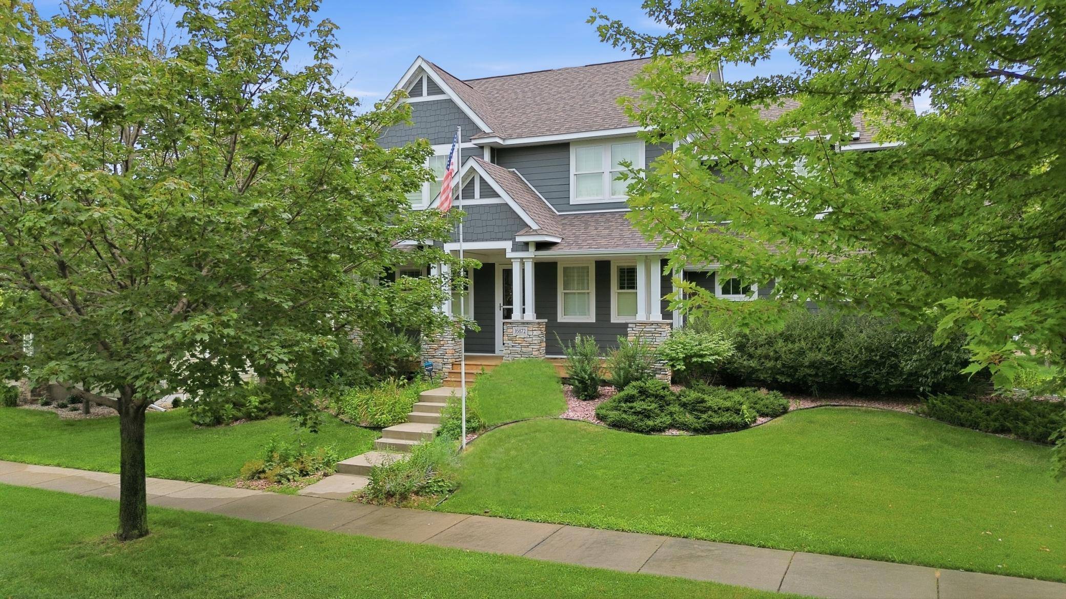 16872 Eagleview DR, Lakeville, MN 55044