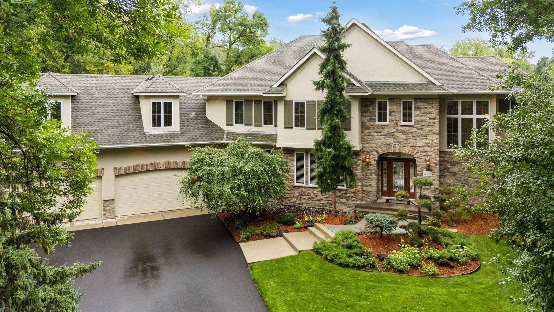 6065 Apple RD, Excelsior, MN 55331