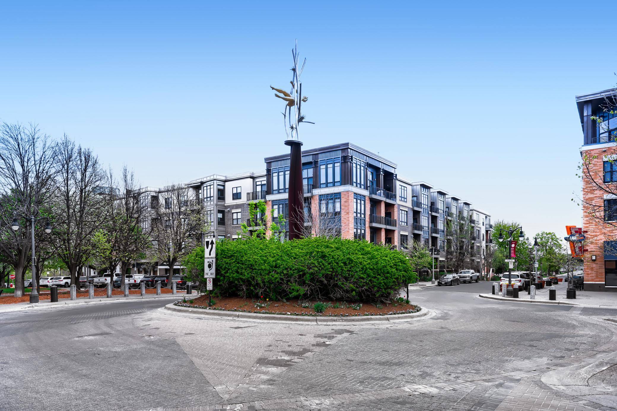 4730 Park Commons DR #218, Saint Louis Park, MN 55416