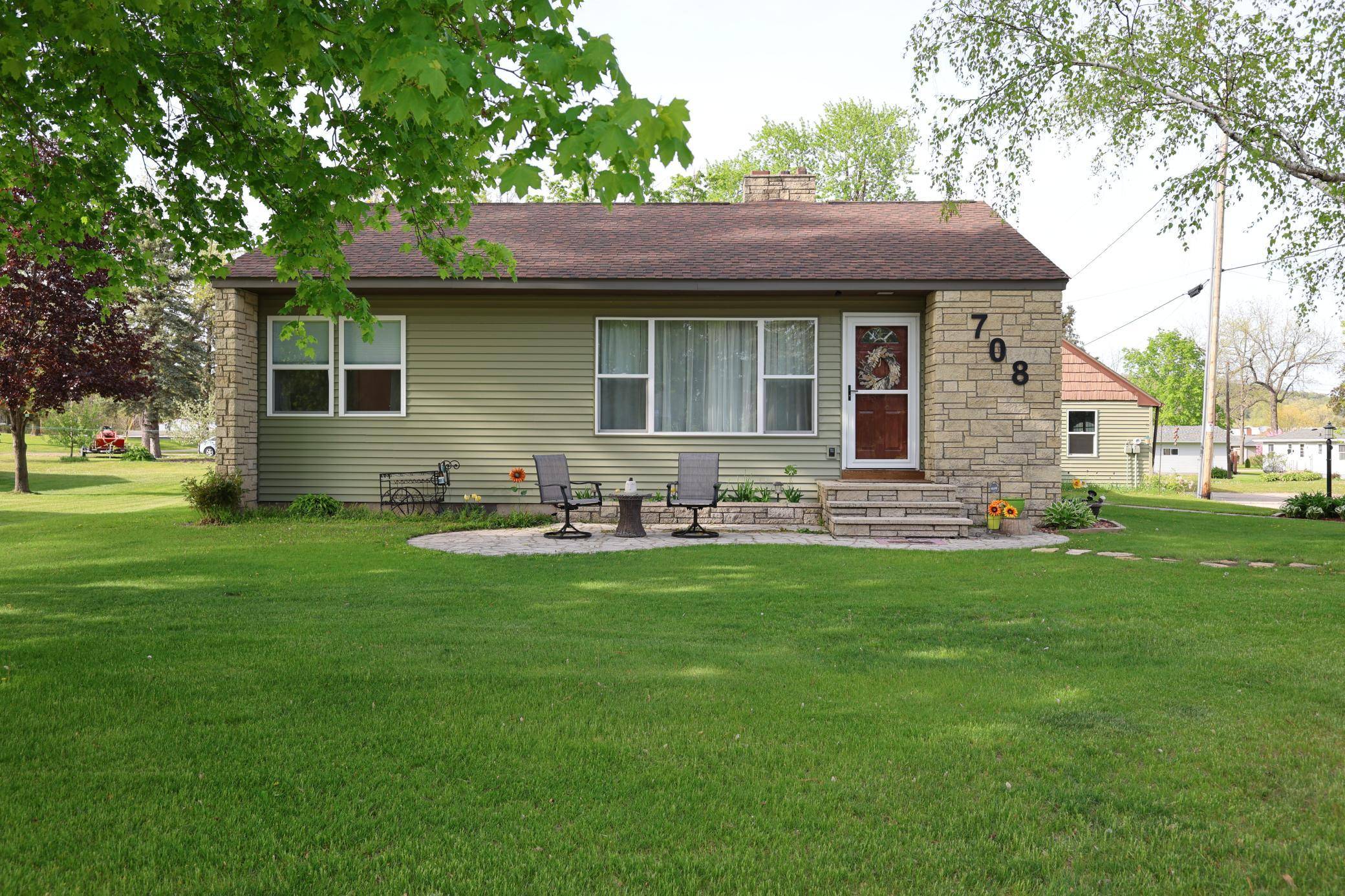 708 3rd ST, Pepin, WI 54759