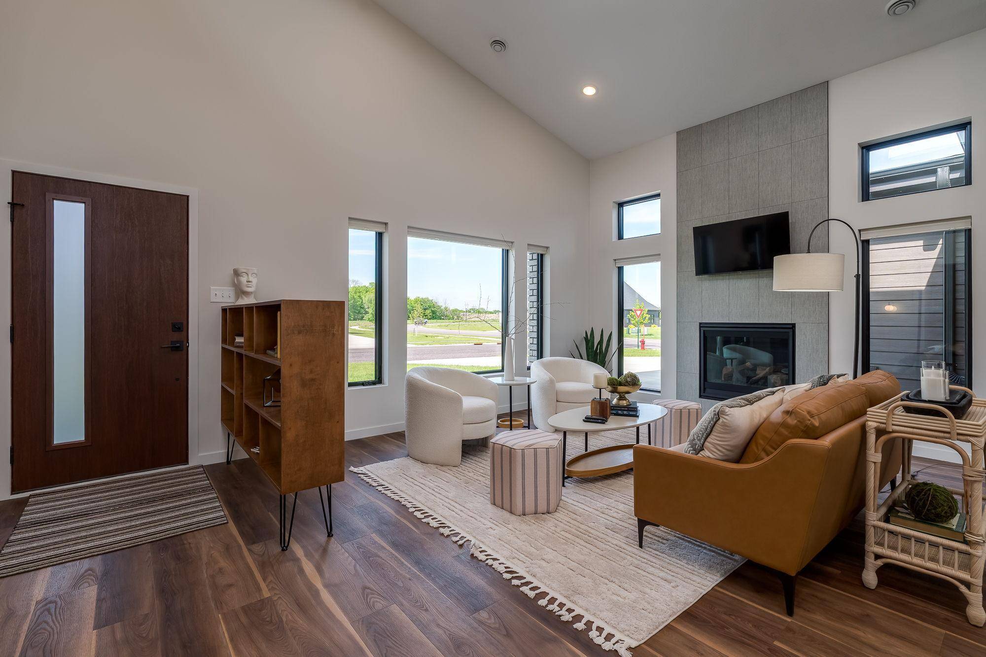 11 South Pointe CT, North Mankato, MN 56003