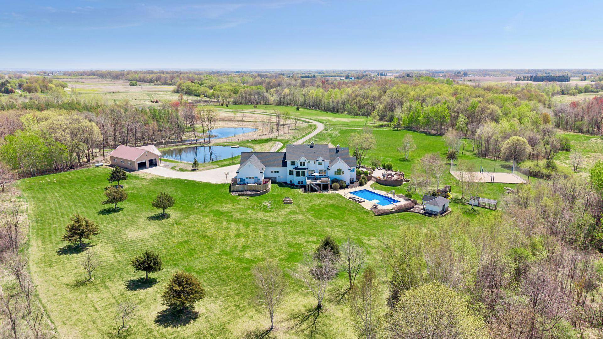 36738 Oriole AVE, Lindstrom, MN 55045