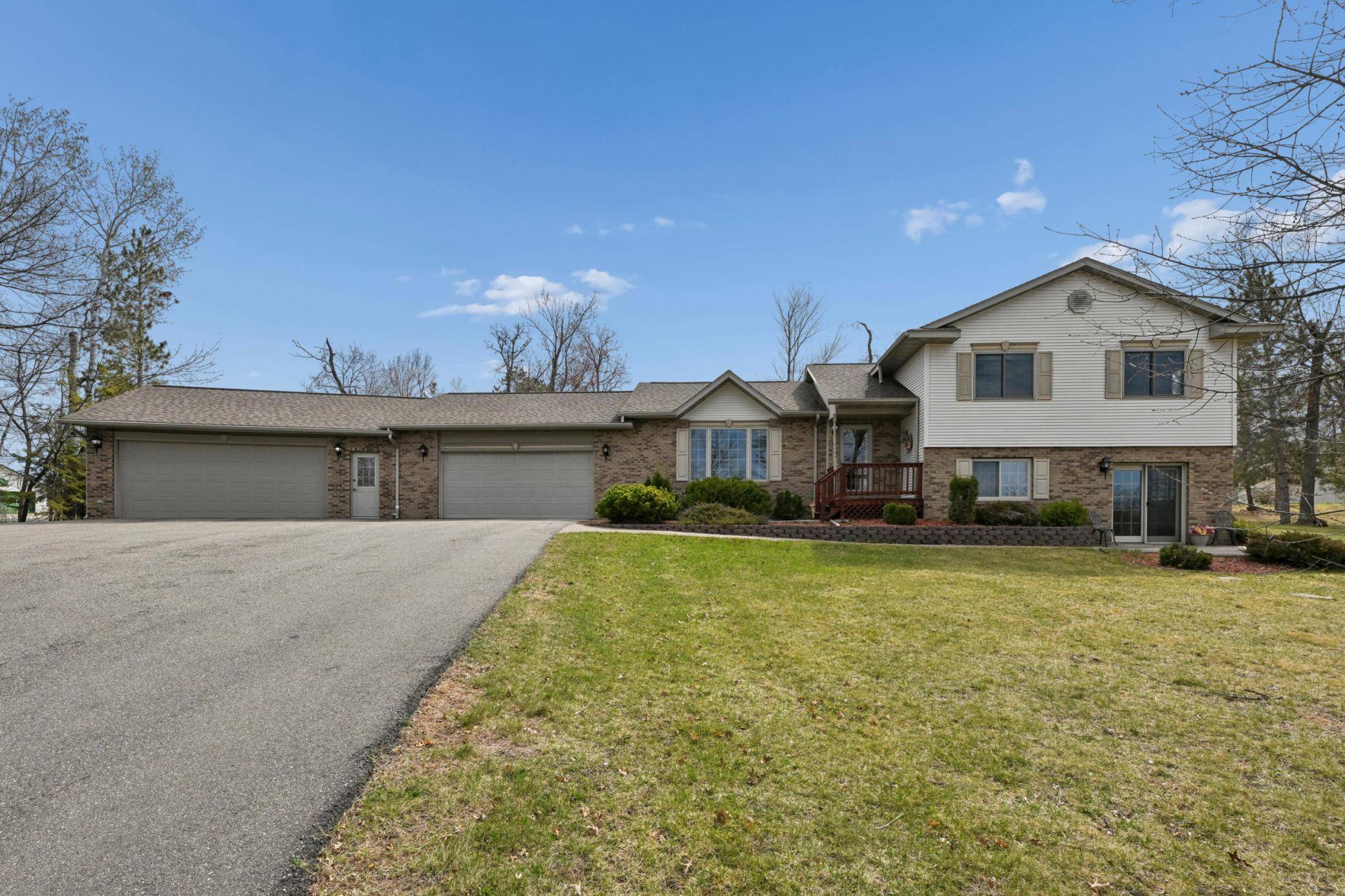 2120 Grotte AVE NE, Bemidji, MN 56601
