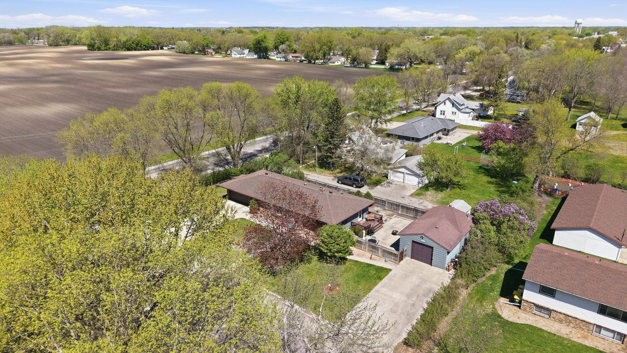 1600 7th AVE SE, Willmar, MN 56201