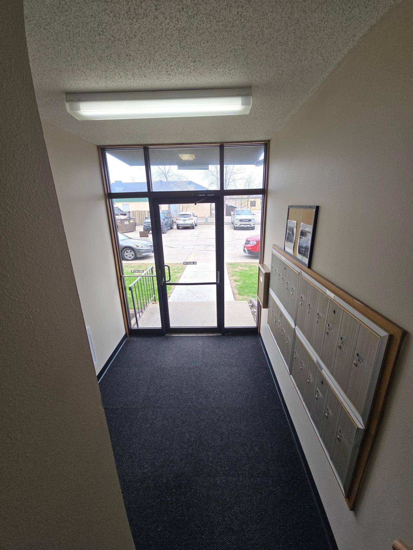 1401 27th AVE S, Fargo, ND 58103