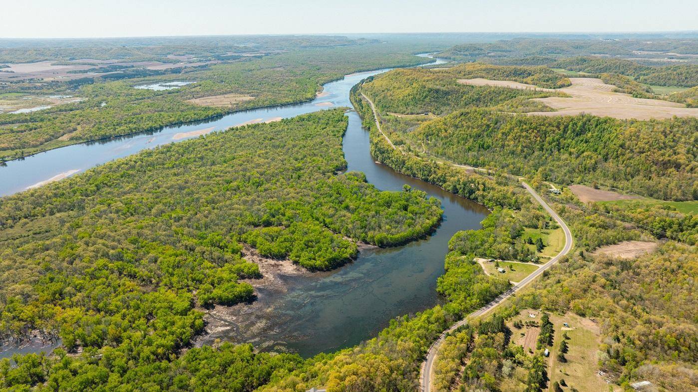 N4568 County RD N, Arkansaw, WI 54721